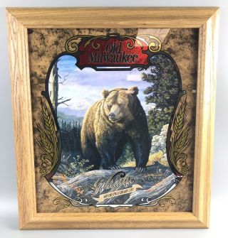 Vintage Old Milwaukee Wildlife Series “the Bear” Sign Nos - 2247