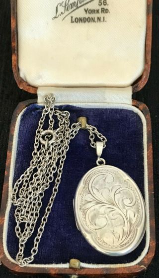 Vintage Large Sterling Silver Etched Oval Photo Locket Necklace 20 " 51cm Chain