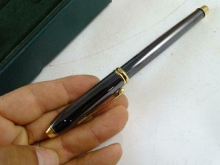 Vintage Cross Fountain Pen Germany USA Black Gold Barrel NIB 586C Onyx Ink 4