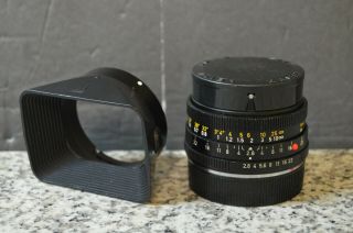 Vintage Leitz Leica Wetzlar 28mm F2.  8 Elmarit - R Lens Germany W/ Hood