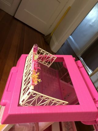 1992 Vintage Barbie Fold N ' Fun House Carrying Case Fold Out 6
