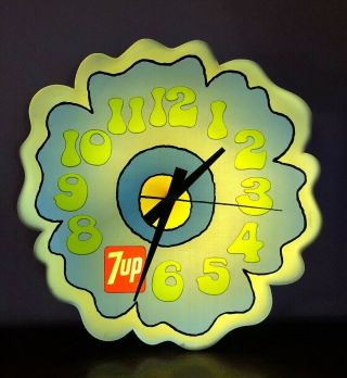 Vintage 7up Peter Max Clock Flower Power Retro 1970’s Soda Advertising