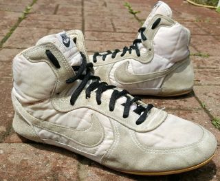 RARE Nike Greco Supreme Wrestling Shoes Size 7.  5 vintage 2