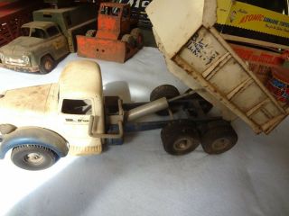 Vintage Smith Miller Metal Toy Truck,  Mack Truck Market,  Hydraulic Dump Bed,  Old