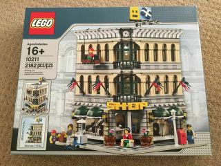Lego 10211 Grand Emporium Creator Nib Retired Rare