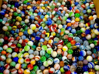 600,  Vintage Marbles Peltier Akro Agate CAC Alley 6