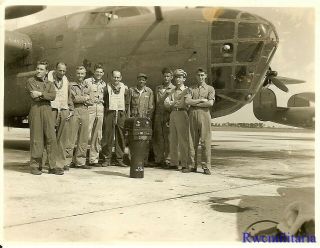 Org.  Photo: Us Aircrew Posed By B - 24d Bomber Parked On Tarmac