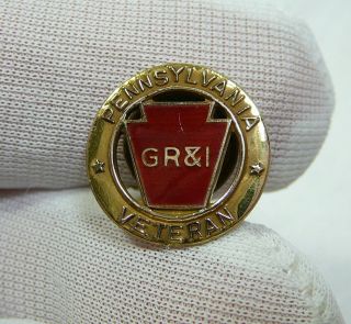 Pennsylvania Railroad Grand Rapids & Indiana Veteran Screwback Pin Gr&i Vintage