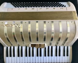 Hohner Marchesa 41 - Key 120 - Bass 3 Switch Piano Accordion Vintage W/case Germany