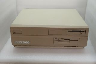 Commodore Amiga 2000 Vintage Computer