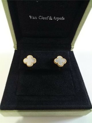 Auth Van Cleef & Arpels Vintage Alhambra 18k Yg Mother Of Pearl Earrings