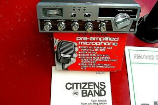 Vintage REALISTIC TRC - 449 SSB/AM CB RADIO LED 40 CHANNEL,  W/Access.  Japan 2
