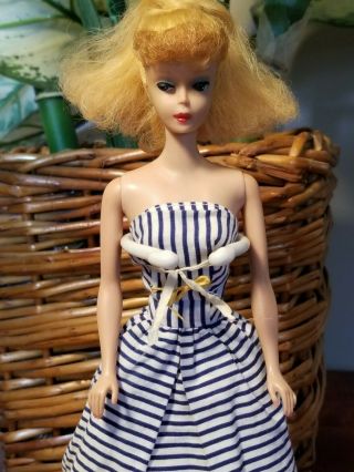 Vintage Blonde Ponytail Barbie With Clothing And Carrying Case