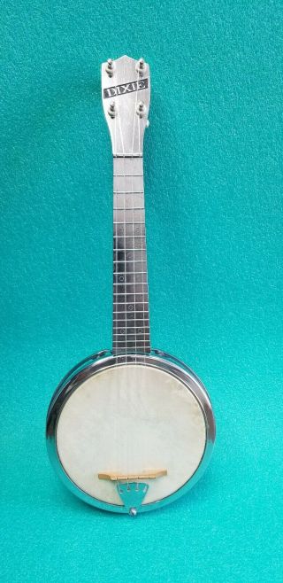 Vintage Dixie Banjo Ukulele 1950 