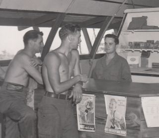 Photo POST EXCHANGE TOBACCO WAR BOND POSTERS INVENTORY 1945 Saipan 555 2