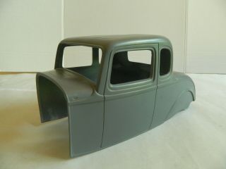Vintage Model Car,  Resin 1/8 Scale 