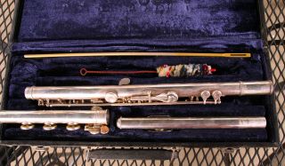 Vintage Silver Open - Hole Artley Flute 9 - 0 7