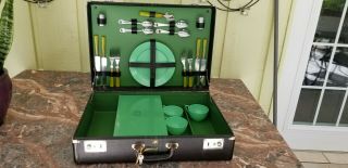 Vintage 1940s Picnic Set Warren Suitcase Green Plates Cups,  Bakelite Flatware