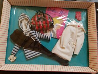 Vintage Barbie Outfit 975 Winter Holiday Set Mib