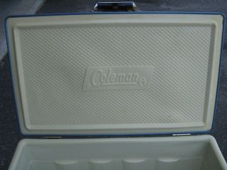 VINTAGE CAMPING COLEMAN COOLER METAL HANDLES BLUE with TRAY 6