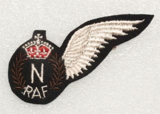 British Royal Air Force - Navigator Half Wing Badge W/kc