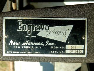 Vintage Hermes Engravograph GT Engraver w/ a standard font & Assorted Vises 7