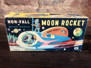 Moon Rocket By Modern Toys.  Japan.  Battery Operated Vintage w/box Rare Tin 9