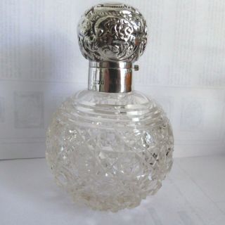 Antique Repousse Silver Hinged Top Perfume Bottle Hm Londn 1898 Hobnail Cut Base