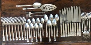 Coronation Community Oneida Silverplate 39 Piece Spoon Knife Fork