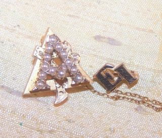 Vintage Alpha Gamma Delta Sorority 10k Gold Member Pin / Badge,  Pearls Ei Old