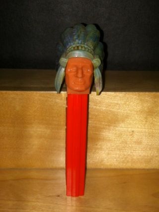 Vintage Pez Indian Chief Marbled Head Dress No Feet 3,  410,  455