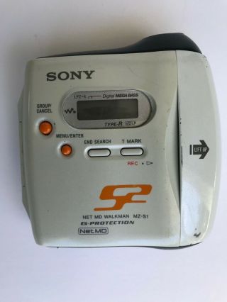Vintage Sony Net Md Sports Walkman Mz - S1 Portable Minidisc Player/recorder