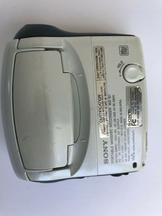 Vintage Sony Net MD Sports Walkman MZ - S1 Portable Minidisc Player/Recorder 2