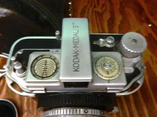 Vintage Kodak Medalist Supermatic No 2 35mm Camera In Leather Case 100mm Lens VG 3