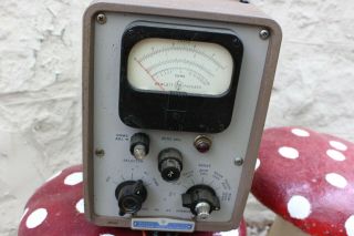 Hewlett Packard Vintage 410b Rms Vacuum Tube Voltmeter (vtvm)