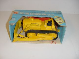 1/25 Vintage International TD - 25 Crawler W/Blue Box 4