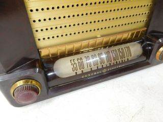 Vintage Retro 1940s General Electric Model 115 Bakelite Cabinet Top Tube Radio 3