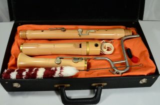 Vintage Moeck Maple Bass Recorder W/ Case Germany Exc Cond