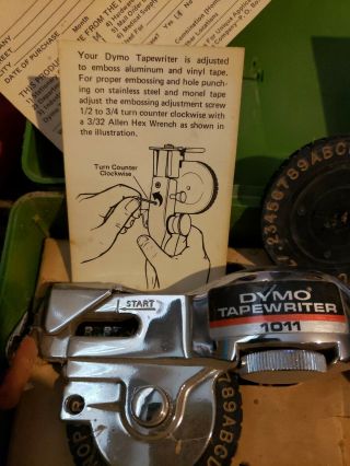 Dymo Tapewriter 1011 - Metal Tape Embossing System - vintage 3