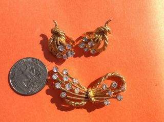 VTG jewels by Crown Trifari 10k Gold Plated Rhinestones earrings pin brooch Set 2
