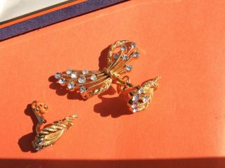 VTG jewels by Crown Trifari 10k Gold Plated Rhinestones earrings pin brooch Set 3