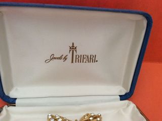VTG jewels by Crown Trifari 10k Gold Plated Rhinestones earrings pin brooch Set 6
