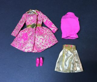 Vintage (1970) Barbie® Outfit - Special Sparkle 1468 - Hot Pink And Gold
