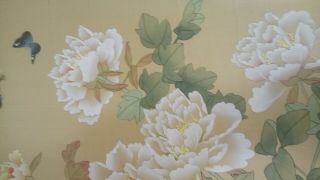 Large Chinese Painting On Silk Flowers Vintage signed 8