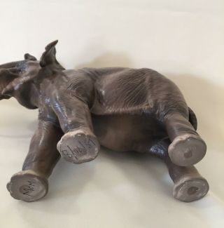 Hagen - Renaker Vintage DW Ceramic Elephant Figurine ' Rajah ',  Near w Label 10