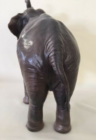 Hagen - Renaker Vintage DW Ceramic Elephant Figurine ' Rajah ',  Near w Label 8