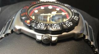 Vintage Tag Heuer Professional 200m Quartz Swiss Made watch 374.  513 36.  5 Mm 5