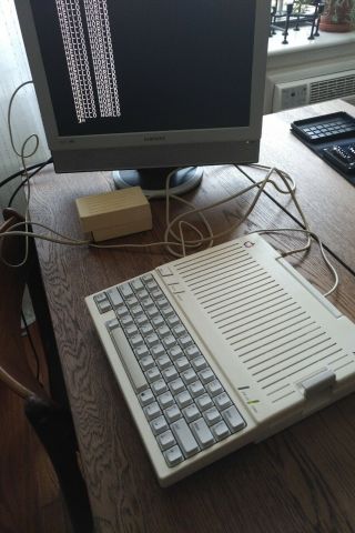 Apple IIc Vintage Computer System A2S4100 II 2c 2