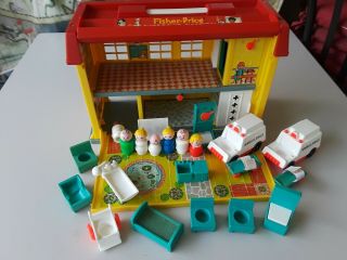 Vintage Fisher Price Little People 931 Play Family Children 