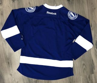 Vintage Reebok Tampa Bay Lightning Hockey Jersey Small NHL 8